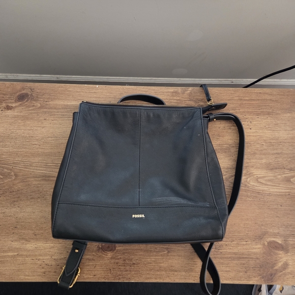 Fossil Black Leather Men's Bag - Picture 1 of 8